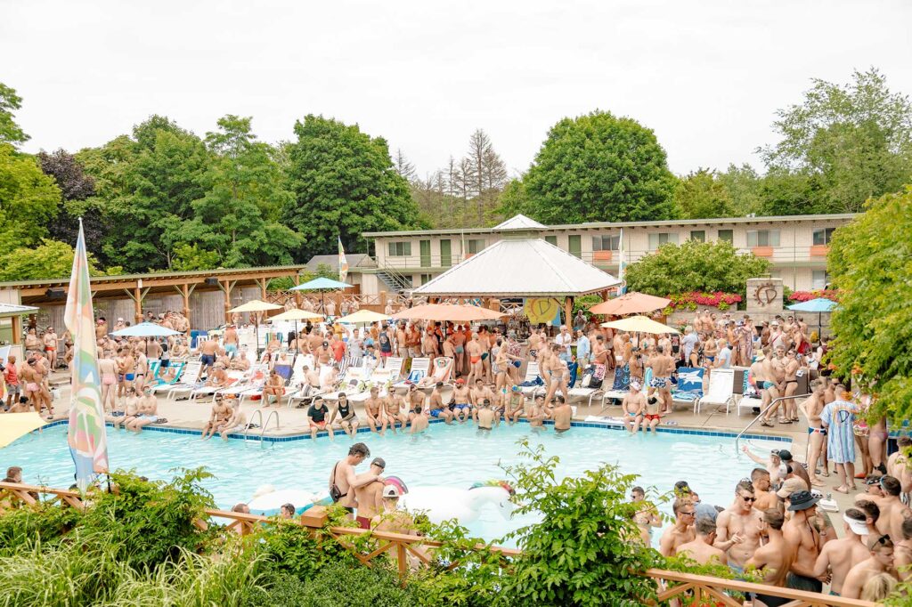 Saugatuck Gay Travel: 7 Can’t-Miss Spots Chicago Gays Love 1 The Dunes Resort - Midwest LGBTQ+ Playground